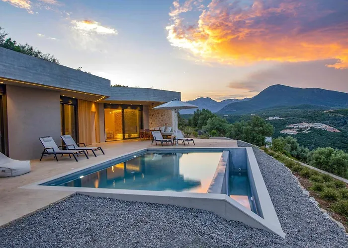 Villa Lavender Bloom By *